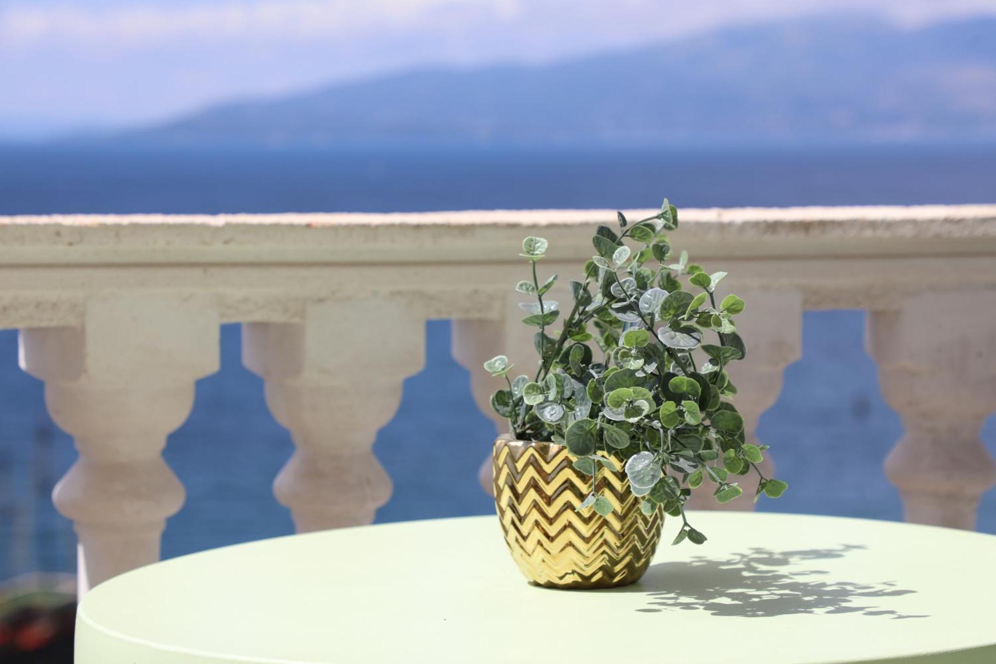Saranda Apartaments Meta Bagian luar foto