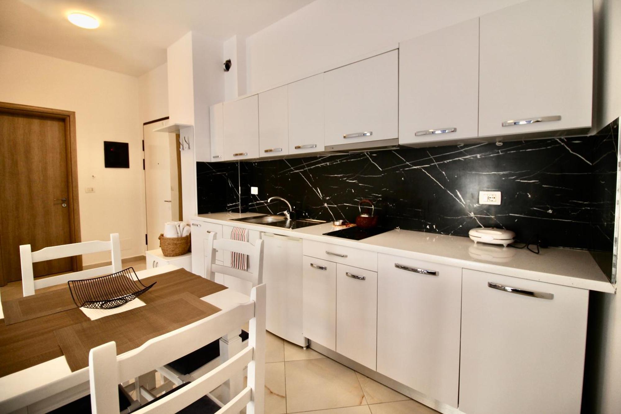 Saranda Apartaments Meta Bagian luar foto